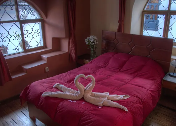 Catama Bed & Breakfast 3*